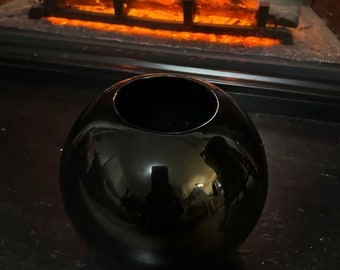 Designer Accents Inc vintage vase black sphere