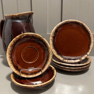 Hull/McCoy pottery vintage