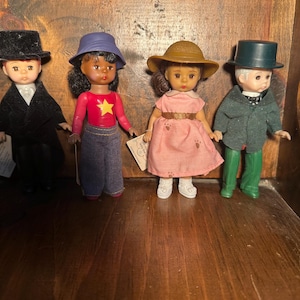 Vintage Madame Alexander mini dolls set of 4