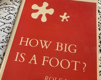 Vintage 1962 how big is a foot book