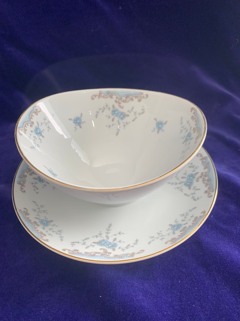 Imperial China Seville Pattern Dinnerware Pieces W Dalton Made in Japan