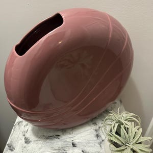 Vintage Haeger Vase - Art Deco - 1980&#39;s -  Pink