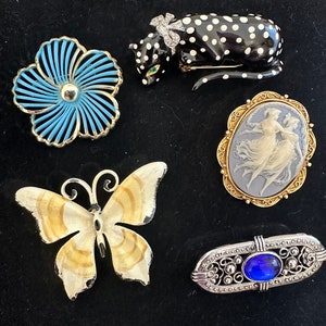 Vintage Brooches