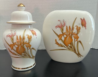 Vintage Ginger Jar matching Vase  set