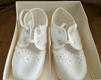 Vintage lace up lullaby baby shoes