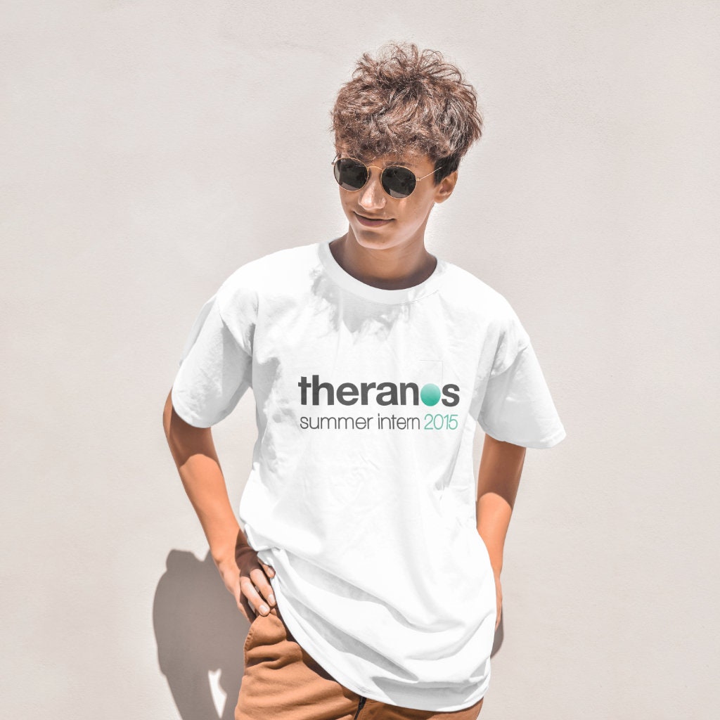 skinke Kontinent manifestation Theranos Summer Intern 2015 Crewneck Softstyle T-shirt - Etsy