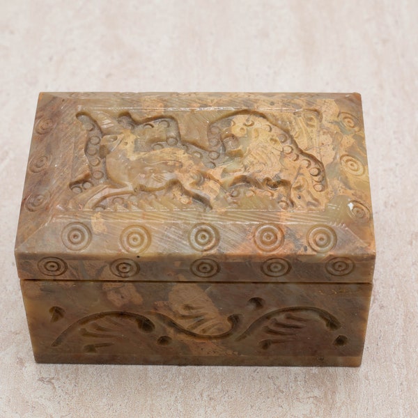 Vintage soapstone carved jewelry box, Lion and gazelle hand carved stone box, Soapstone box with lid, Small marble soapstone keepsake box