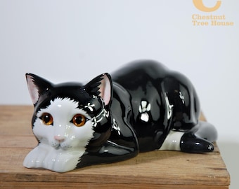 JUST CATS Co Staffordshire Cat Figurine, Pottery, Ceramic Glass Eyed Black & White Cat