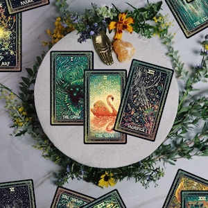 Cosma Visions Oracle Deck James R. Eads