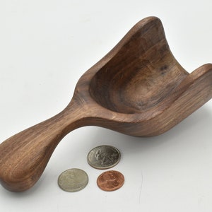 Black Walnut Scoop, Lots Of Curves And Style! A Scoop For Coffee, Bird Seed Or Any Ingredient, 6.25 Inches, And Holds 1/2 Cup