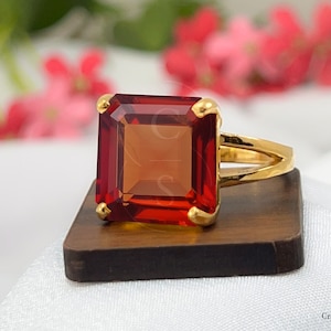 オレンジレッドサファイアヴィンテージ16mmスクエアカット925シルバーリング、ソリッドハンドメイドゴールドヴェルメイユカクテルリング、レディースステートメントリング大胆なボヘミアンリング