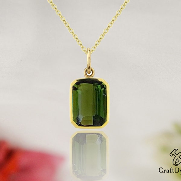 Collier pendentif femme tourmaline verte, gold filled 14 carats taille émeraude, minimaliste délicat, délicat collier tourmaline, pierre de naissance d'octobre