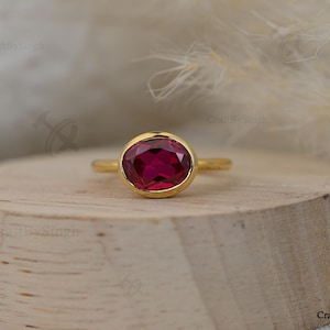 Anel oval com rubi, delicado anel com cravação horizontal, banhado a ouro 14k ou prata de lei 925, presente de aniversário para ela, finamente trabalhado à mão.