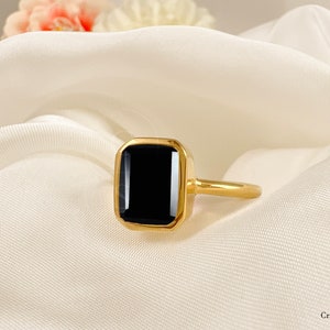 Black Onyx Emerald Cut Ring, Dainty Onyx Cut Stone Ring, 925 Sterling Silver, Gold Vermeil, Unisex Solid Ring Wedding Engagement Women Ring