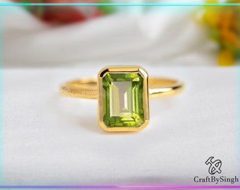 Peridot Ring, Baguette Peridot Ring, 14k Gold Fill or Sterling Silver, August Birthstone, Solitaire Women Ring, Bezel Set Handmade Ring