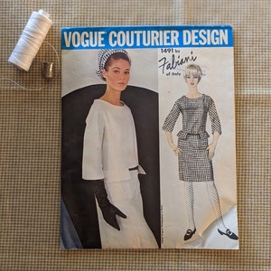 Vogue Couturier Design 1491 by Fabiani of Italy, Rare Vintage Sewing Pattern from 1960&#39;s Size 12 Bust 32&quot;, Round Neck Dress, Tag Included