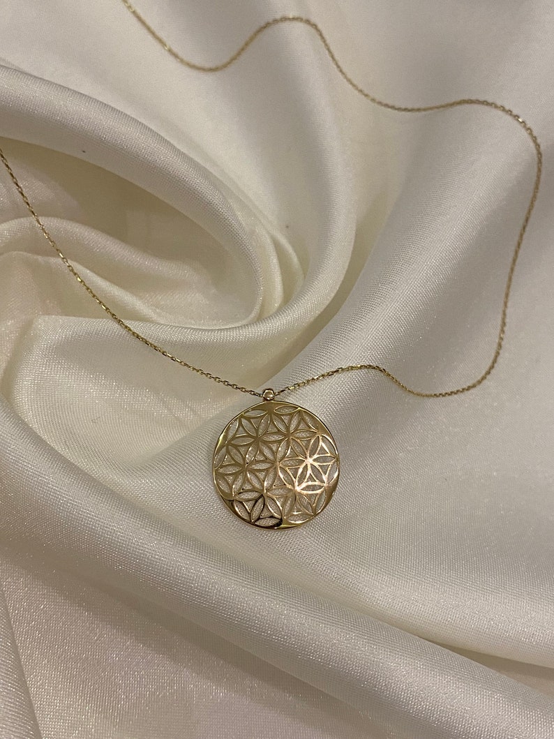 14K Solid Gold Flower of Life Pendant Necklace, Gold Kabbalah Charm, Gold Merkaba Pendant, Handmade Custom Necklace, Gift for her, Gold Art imagem 4