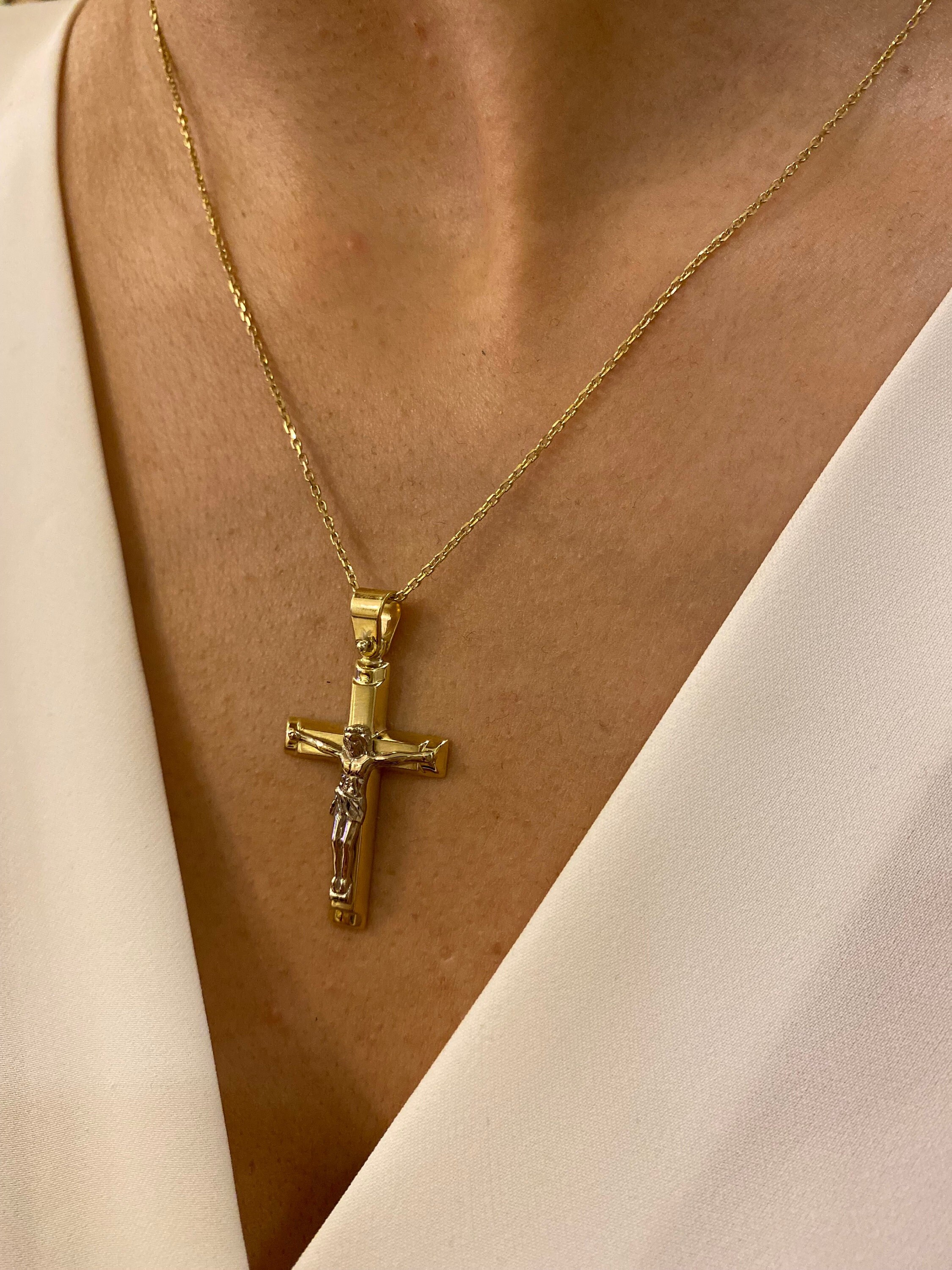 14k Solid Gold Cross Necklace Gold 