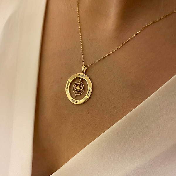 14K Gold Compass Necklace, Compass with diamond charm, Compass Charm, Personalized Compass, Custom Pendant, Traveler Gift, compass gift