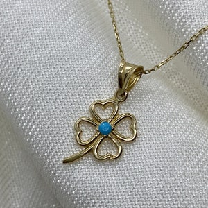 14k Gold Glücksklee Anhänger Halskette, vierblättriges Kleeblatt, herzförmiges Blatt, zierliche Klee Halskette, Kleeblatt Anhänger, Geschenk für sie