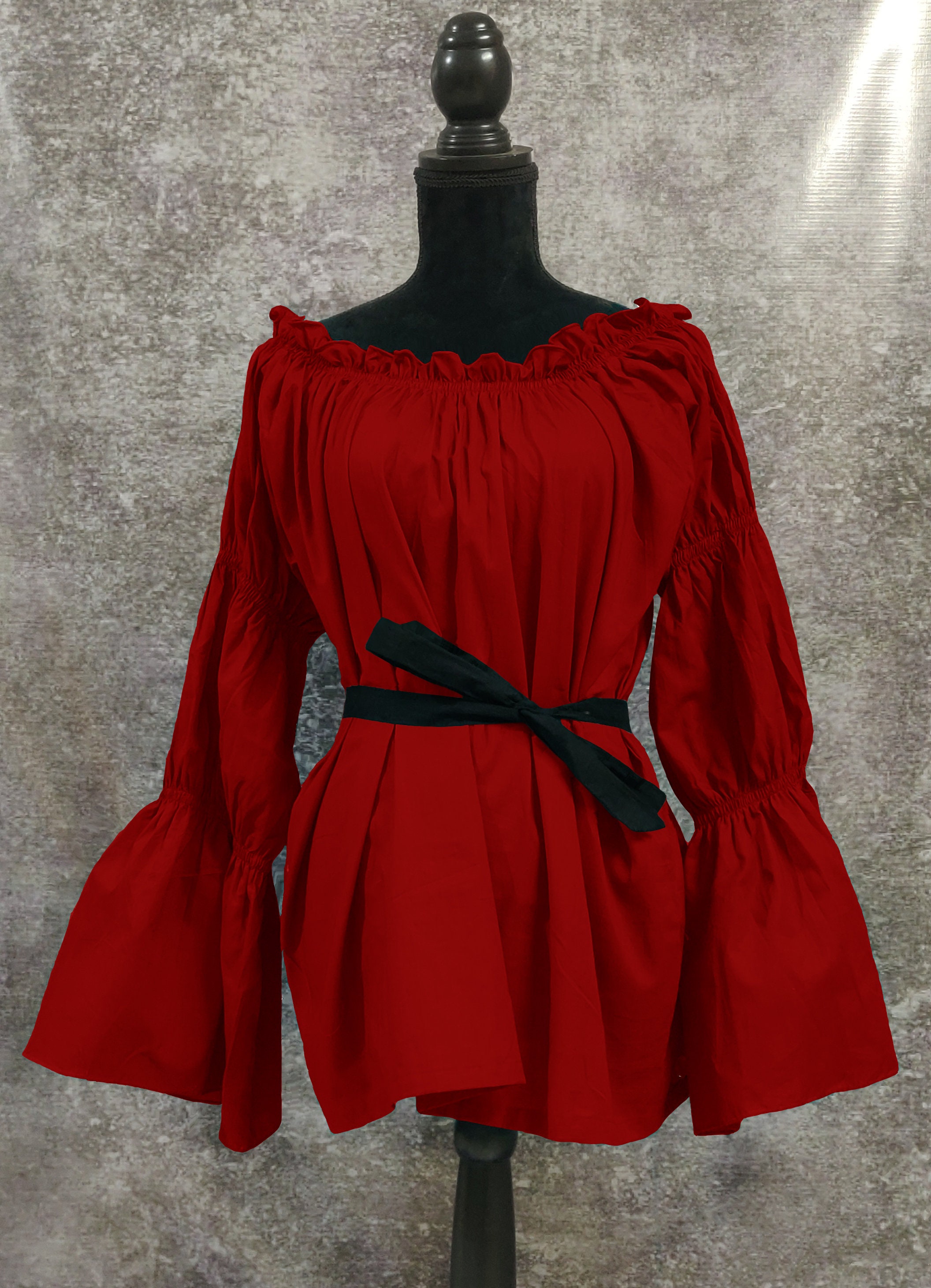 RedChemise blouse katoengaas boeroverhemd Renaissance kostuum Halloween  middeleeuwse meid off shoulder / blouse katoengaas boer (4) - Etsy België, image size:2112x2920