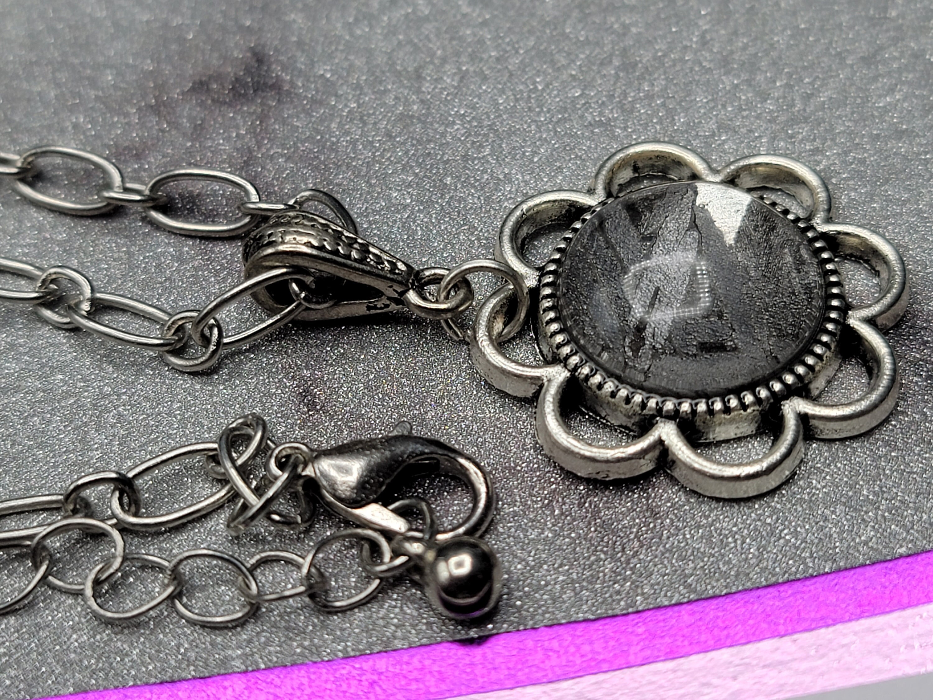 Snapdragon Space Flower Meteorite Necklace - Etsy