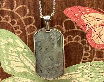 Topherspin Meteorites COSMIC KEEPSAKE Necklace- Aletai Meteorite Pendant with LED Light-up Jewelry Box