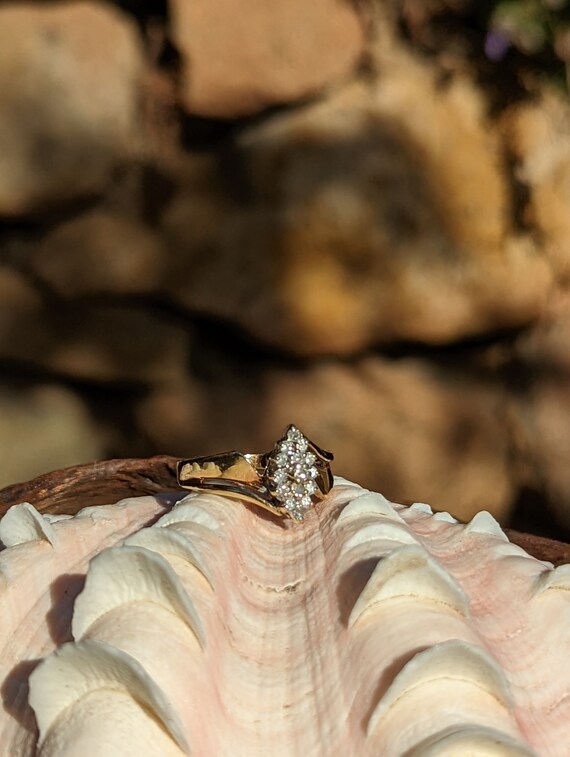 14 Stones Genuine Diamond ring Solid 10k Gold Vin… - image 5