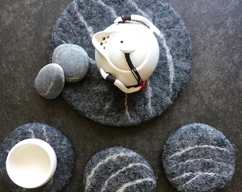 wool felt cup mat / wool felt coasters / wool felt / hand made / gift idea