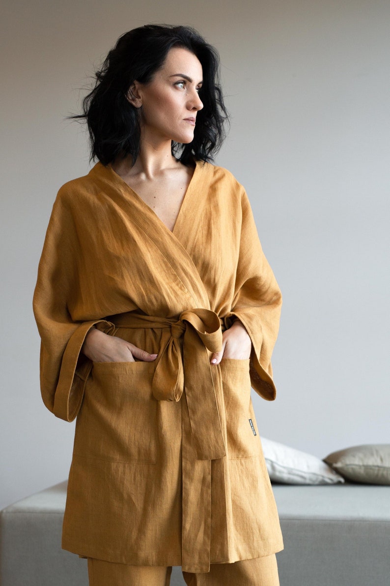 Linen Kimono Jacket with Wide Sleeves and Two Side Pockets in Cinnamon Powder. Women's Linen Robe image 3