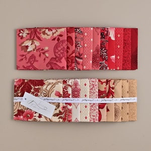 True Fabrics - En Rouge - Precut Fabric Fat Quarter Bundle