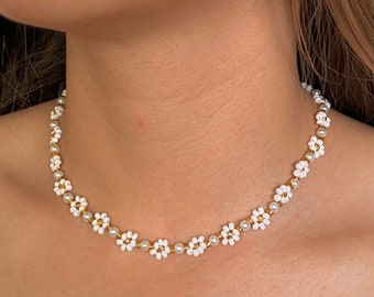 White/ Gold Continuous Beaded Daisy Choker with Pearls, Beaded Flower Necklace