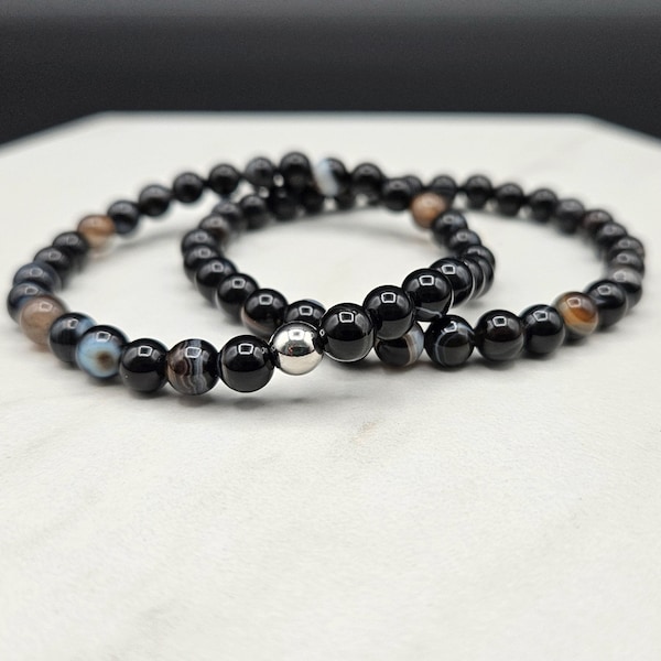 Natural Sardonyx Agate Bracelet - 6MM Stone Beads - Handcrafted Gemstone Jewelry - Gift for Crystal Lovers