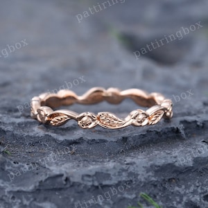 Delicate wedding band Simple Rose gold wedding band Art deco Leaf Matching Stackable ring Plain ring Vintage Promise ring gift for women