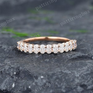 Banda de bodas ovalada Moissanite Oro rosa Único Vintage Media eternidad banda de bodas Apilamiento Banda a juego Anillo de promesa de aniversario para mujeres