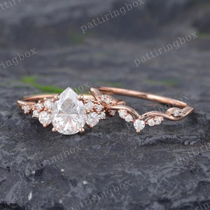 Pear shaped Moissanite engagement ring set Rose gold engagement ring Vintage Bridal set Diamond wedding Curved Anniversary Promise ring gift