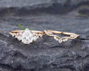 1CT Pear shaped Lab Diamond engagement ring set Vintage Rose gold Cluster IGI Certified Diamond ring Curved Bridal Anniversary ring