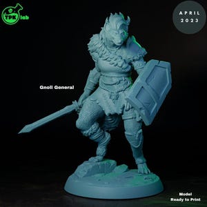 Könnte beinhalten: Hellblaue Gnoll General-Figur, die ein Schwert und einen Schild hält. Die Figur befindet sich in einer dynamischen Pose mit detailliertem Fell und Rüstung. Der Text "Gnoll General" ist sichtbar, zusammen mit "April 2023" und "Ready to Print".