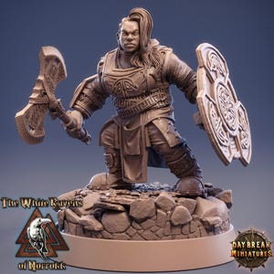 D&D Female Dwarf Fighter | RPG Model | Fandra Firebrand by Daybreak Miniatures
