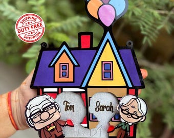 Personalized Up House key holder with Acrylic Keychain / Carl Ellie Keyrings / Anniversary Gifts / Gift for Couples