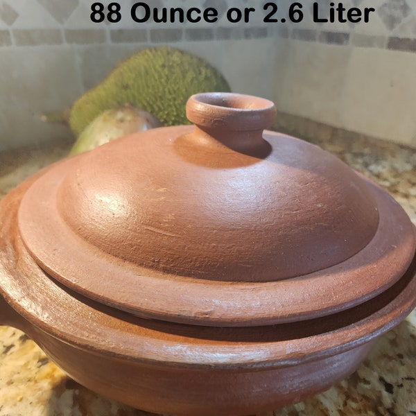 Hand Made Large Clay Pot -with Lid.(Original Clay - 88 Ounce or 2.6 Liter, Perfect for Cooking, serving, decoration.MicrowaveFridge friendly