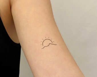Tatuaje temporal de sol de línea fina (juego de 3)