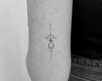 Minimal Moon and Light Temporary Tattoo (Set of 2) /  Fine Line Cosmic Fake Tattoo / Celestial Minimal Temp Tattoo