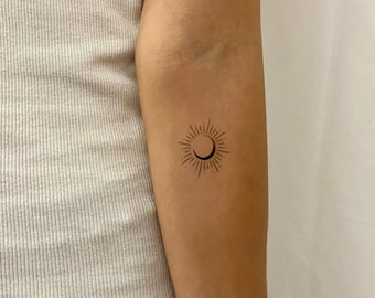 Minimalist sun tattoo  Done  Walls and Skin Rotterdam  Facebook