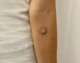 Moon and Sun Temporary Tattoo (Set of 2) / Sun Fake tattoo / Moon Fake Tattoo