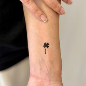 Black Tiny Four Leaf Tattoo Temporary Tattoo (Set of 3) / Shamrock Tattoo / Tiny 4 Leaf Clover