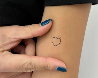 Small Heart Temporary Tattoo (Set of 4) / Heart Fake Tattoo / Tiny heart Tattoo