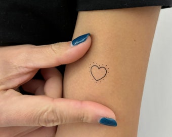 Small Heart Temporary Tattoo (Set of 4) / Heart Fake Tattoo / Tiny heart Tattoo