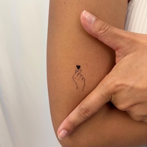 Finger Herz temporäres Tattoo (3er Set) / Minimales Hand & Herz Tattoo / Kleines Herz Herz Tattoo / kleines Herz Tattoo