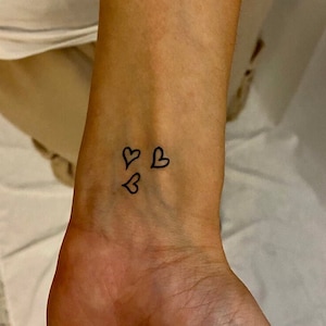 Three Small Heart Temporary Tattoo (Set of 3) / Tiny Heart Fake Tattoo / Outline Temporary Tattoo